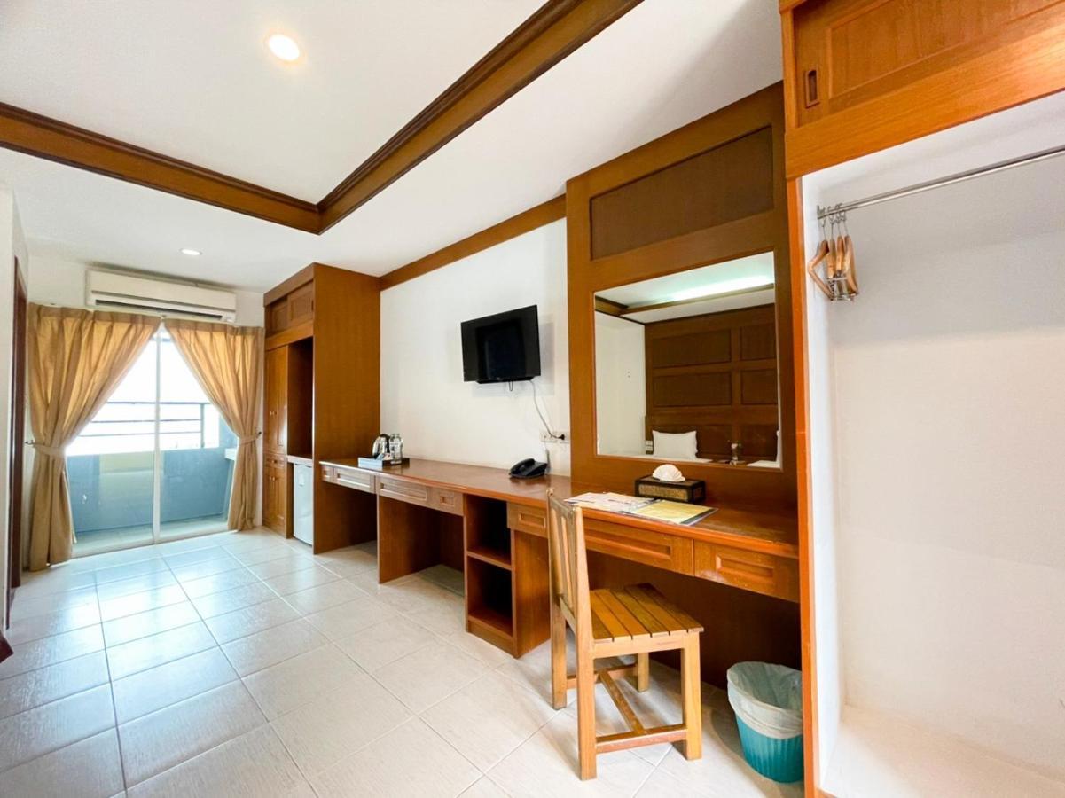 S.B.Living Place Phuket Buitenkant foto