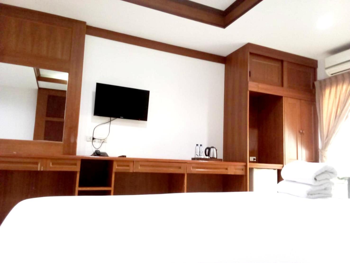 S.B.Living Place Phuket Buitenkant foto