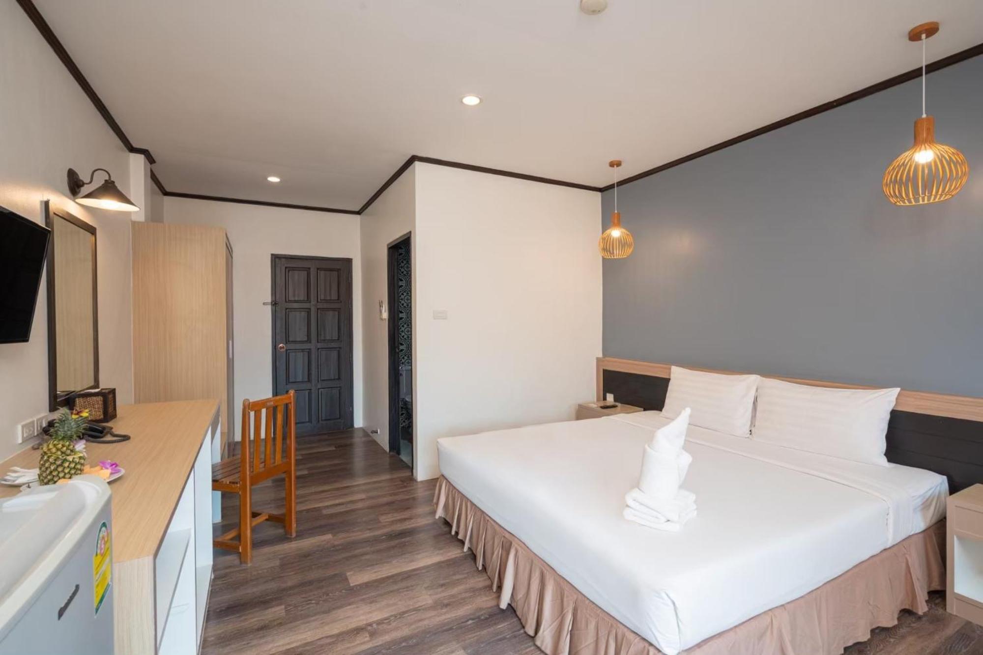 S.B.Living Place Phuket Buitenkant foto