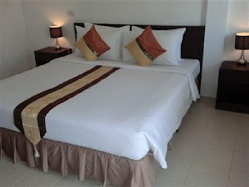 S.B.Living Place Phuket Buitenkant foto