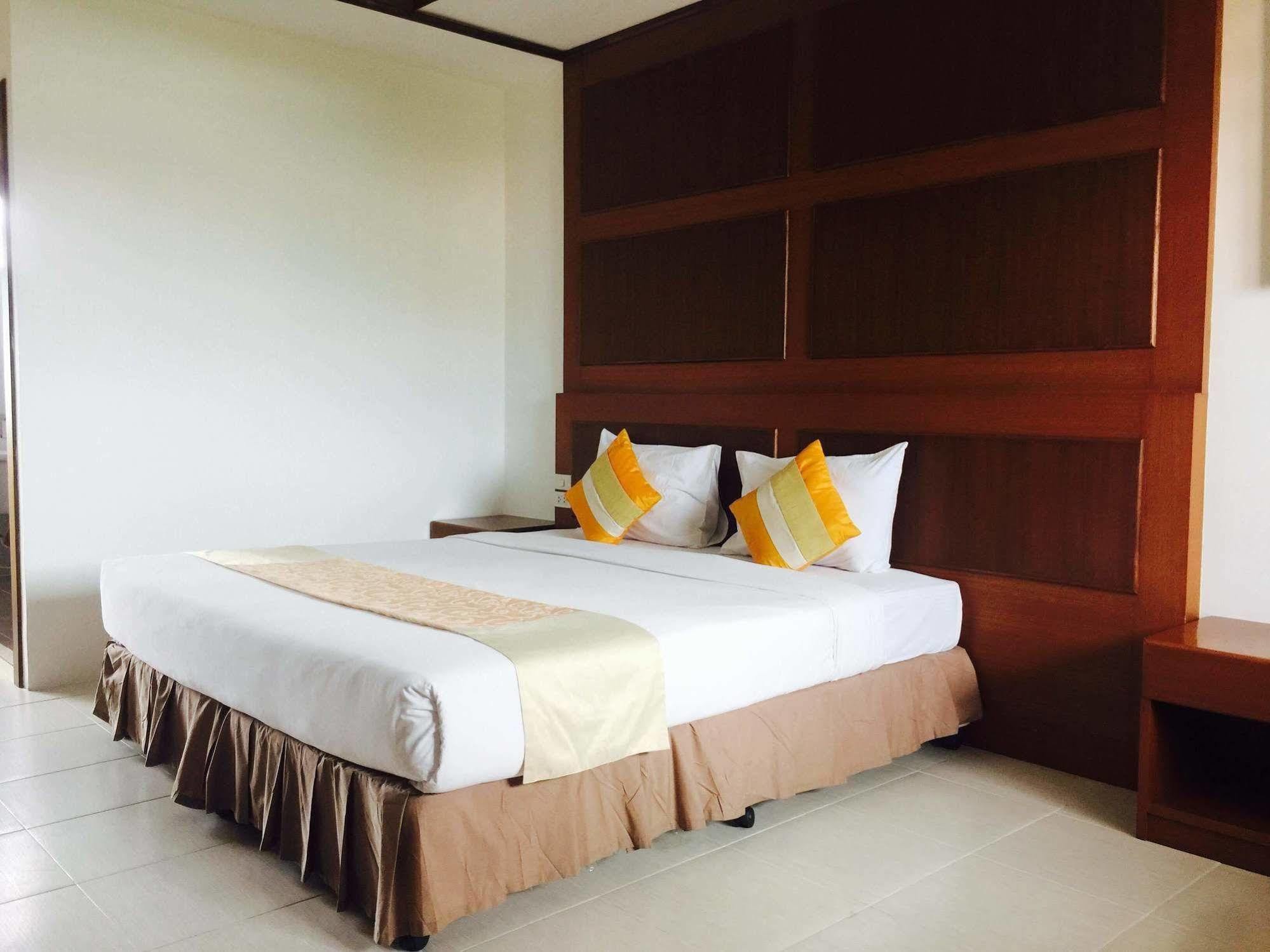S.B.Living Place Phuket Buitenkant foto
